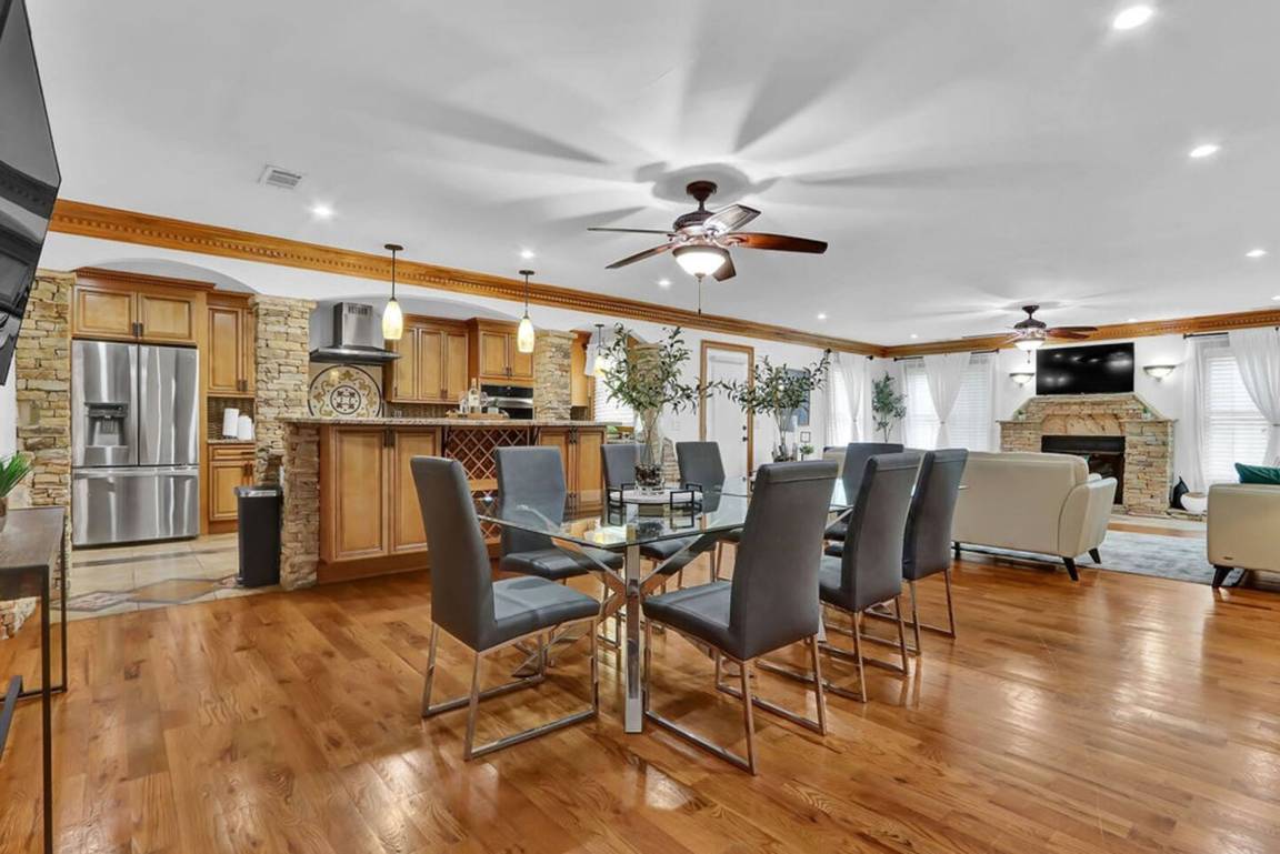 4000 M² Apartment ∙ 6 Bedrooms ∙ 21 Guests - Dunwoody, GA