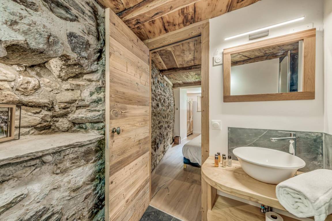 130 m² Chalet ∙ 5 Schlafzimmer ∙ 12 Gäste – Bild 8