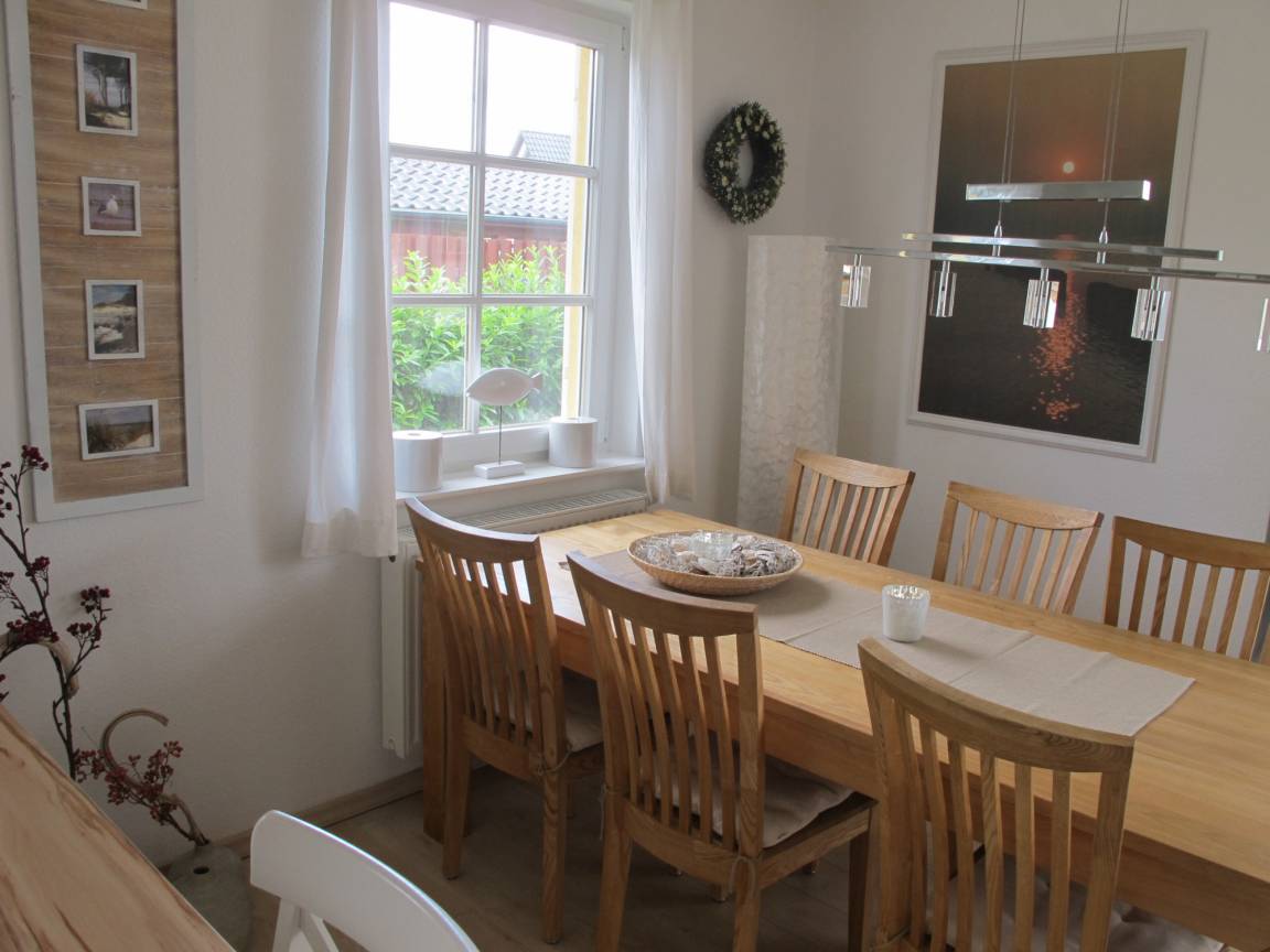 90 m² Ferienhaus ∙ 2 Schlafzimmer ∙ 4 Gäste – Bild 6