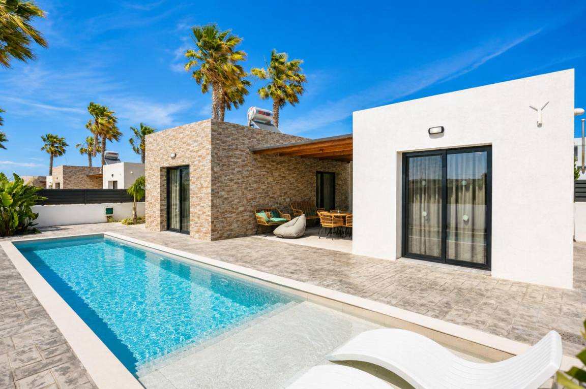 60 M² Villa Vacanza ∙ 2 Camere Da Letto ∙ 5 Ospiti - Rodi