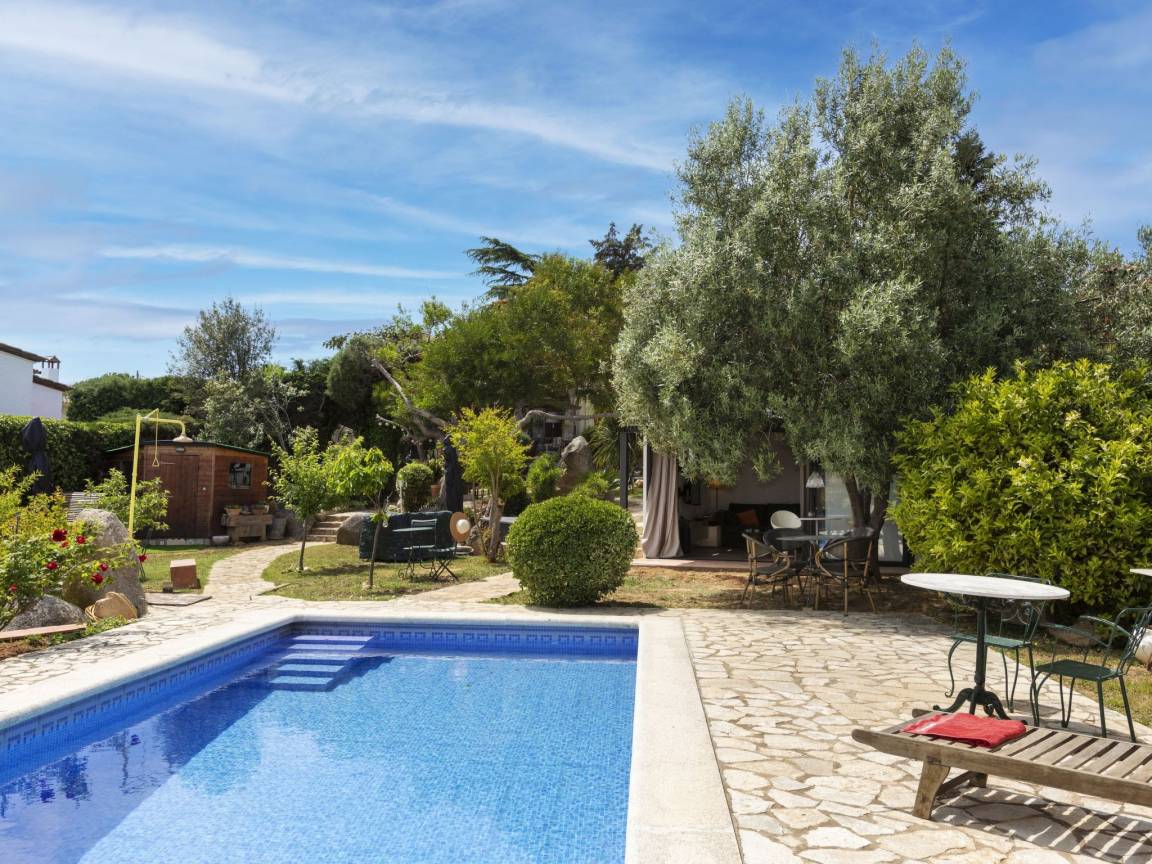 150 M² House ∙ 3 Bedrooms ∙ 6 Guests - Palamós