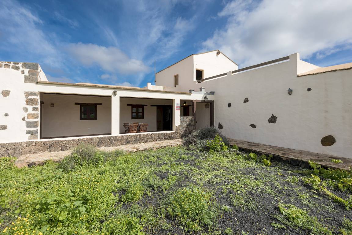 300 M² House ∙ 3 Bedrooms ∙ 5 Guests - El Cotillo