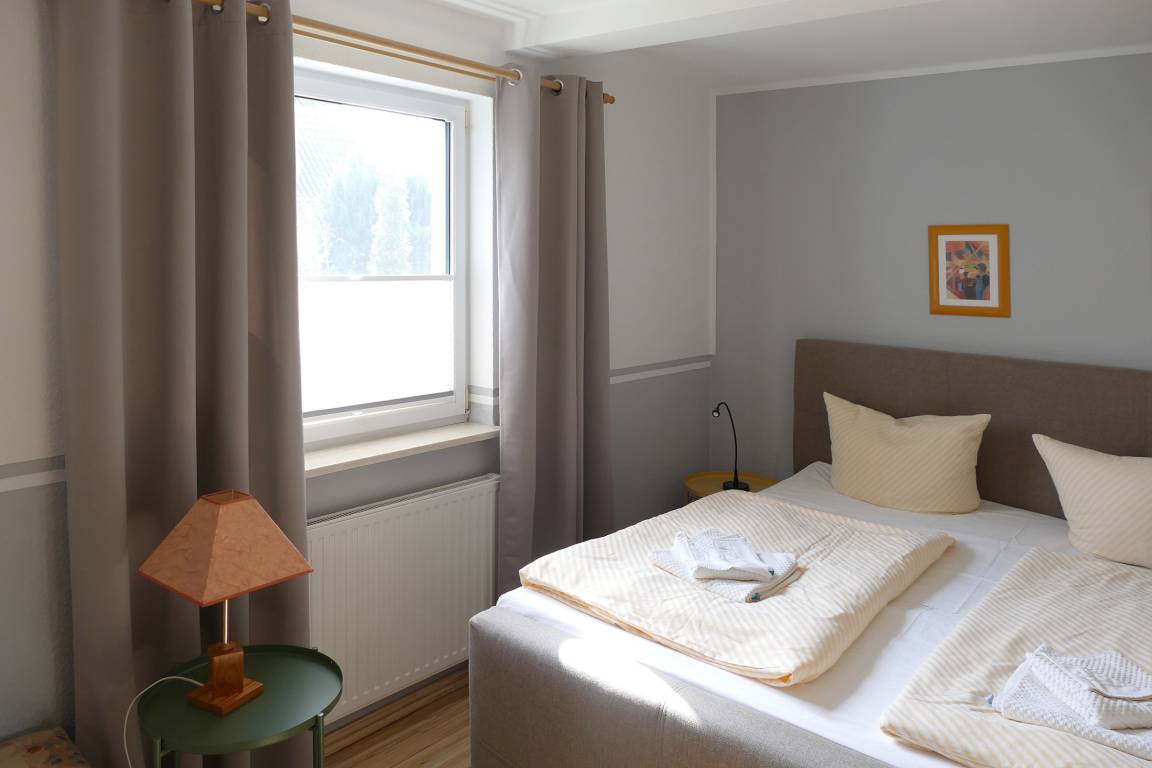 45 m² Ferienwohnung ∙ 1 Schlafzimmer ∙ 3 Gäste – Bild 6