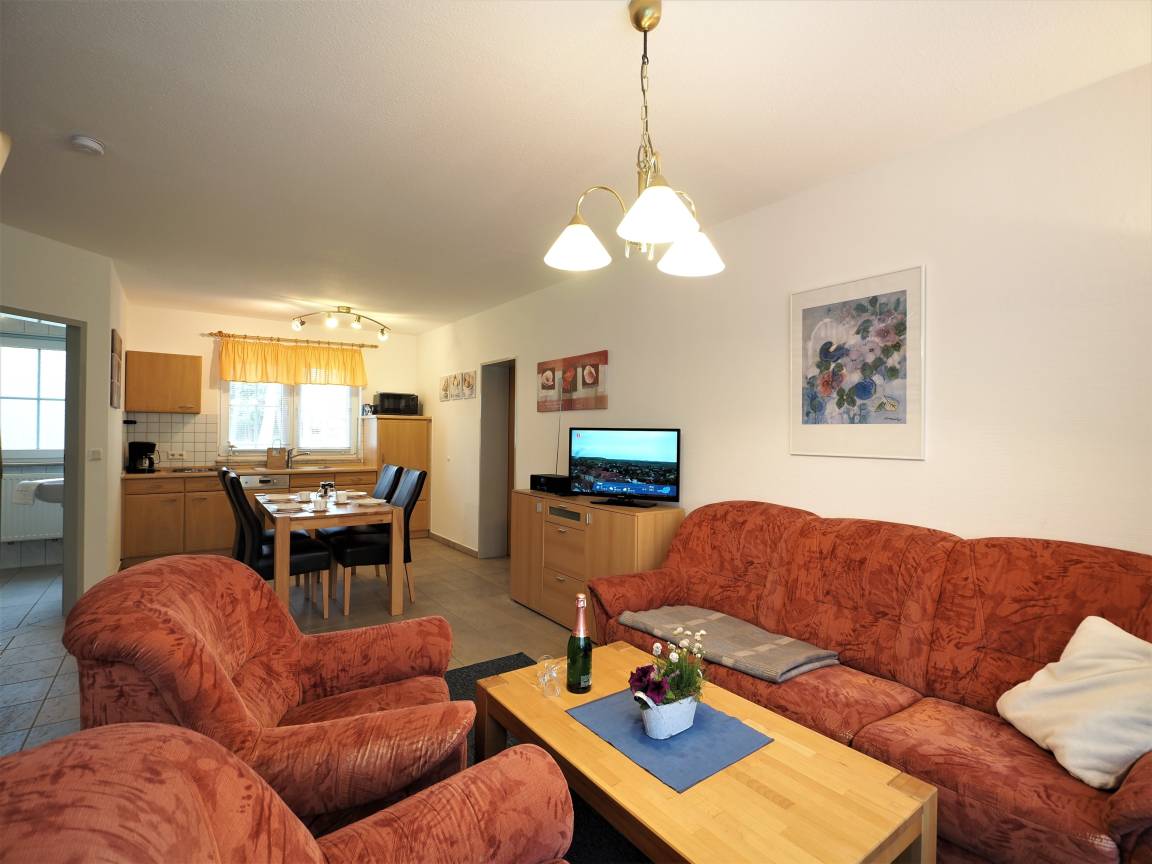 71 m² Ferienhaus ∙ 2 Schlafzimmer ∙ 4 Gäste – Bild 4