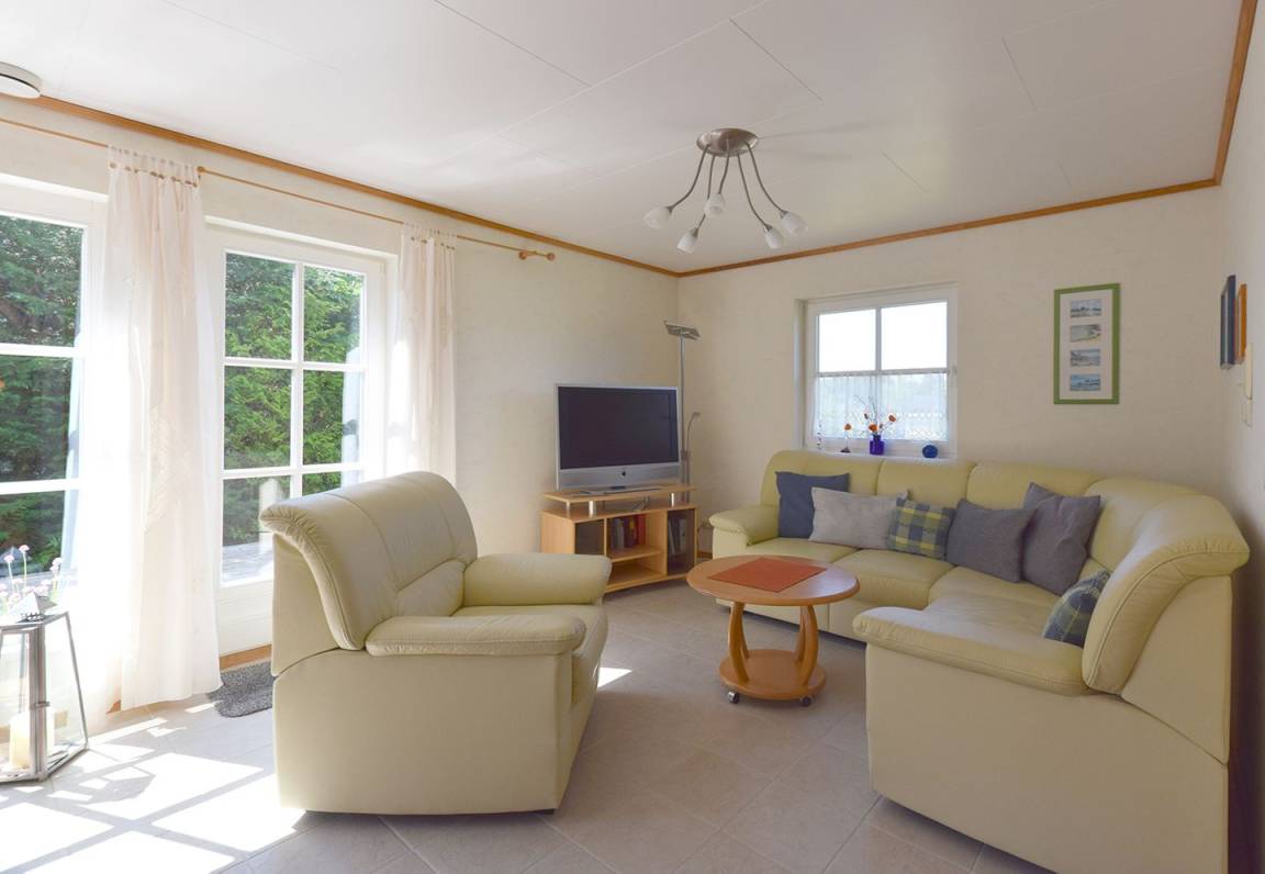 80 M² Ferienhaus ∙ 2 Schlafzimmer ∙ 5 Gäste - Prerow