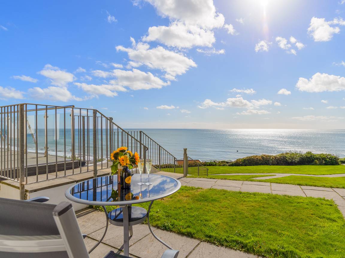 Ferienwohnung ∙ 1 Schlafzimmer ∙ 2 Gäste - Looe