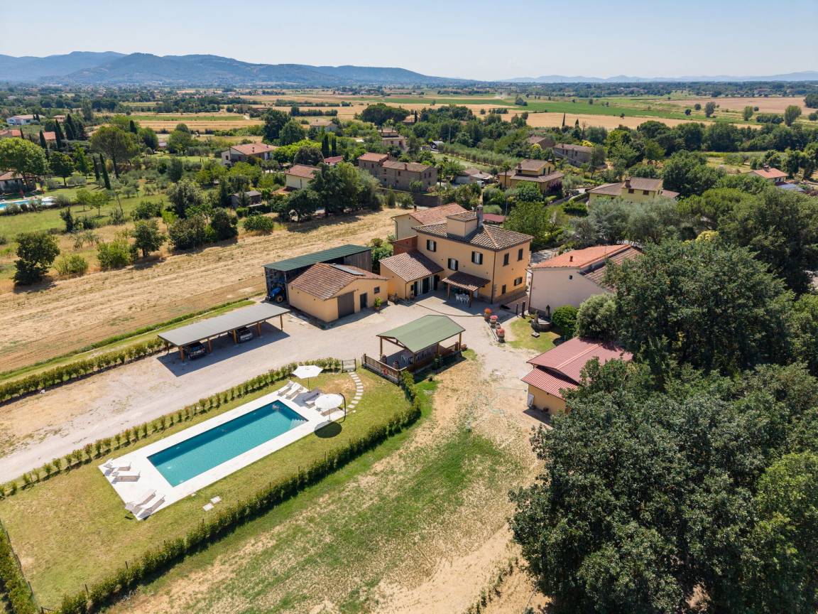 205 m&sup2; Villa 4 Schlafzimmer 8 G&auml;ste