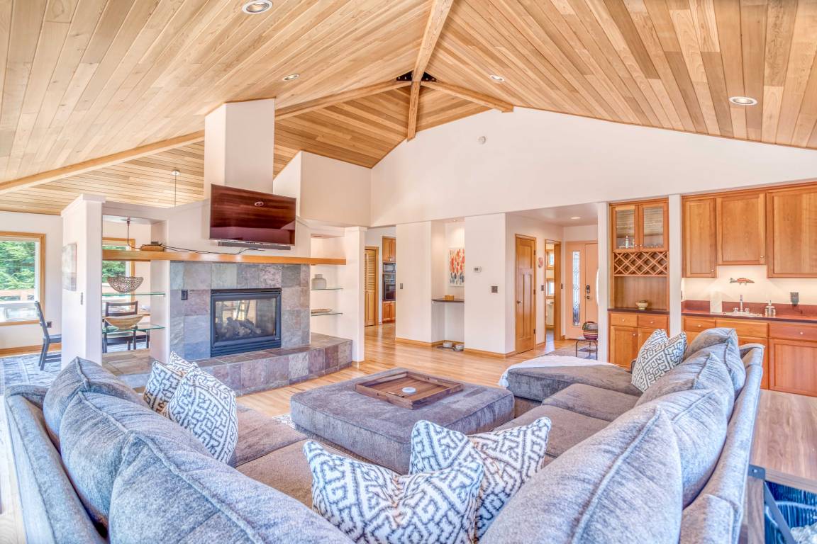 239 M² House ∙ 3 Bedrooms ∙ 8 Guests - Neskowin Beach, OR