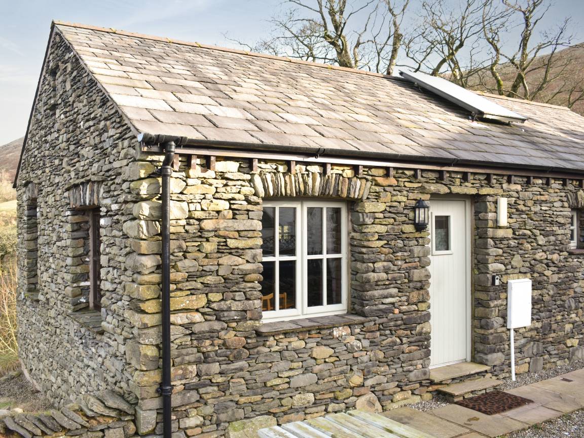 Cottage ∙ 2 Bedrooms ∙ 4 Guests - Kendal