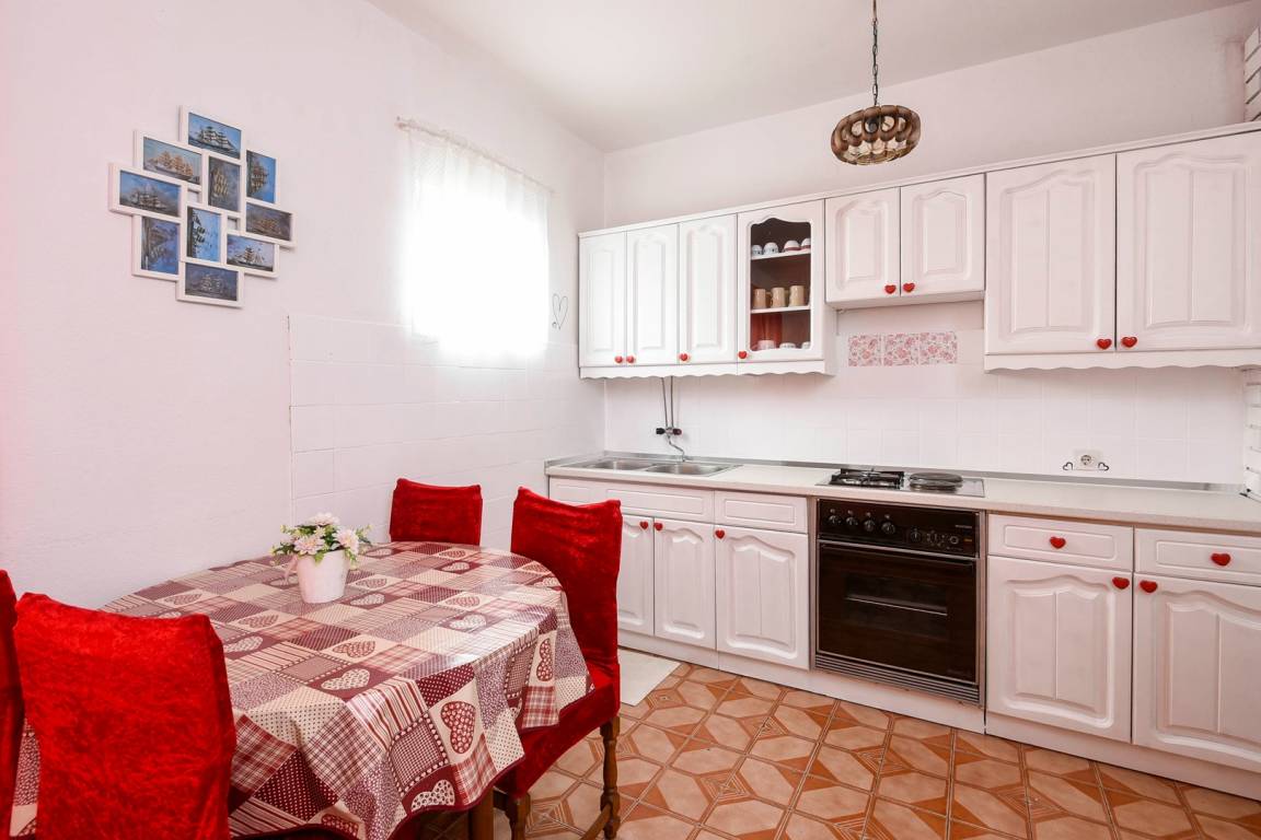 80 M² Appartement ∙ 3 Slaapkamers ∙ 8 Gasten - Kroatië