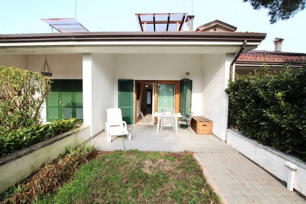 75 m² Ferienhaus ∙ 2 Schlafzimmer ∙ 6 Gäste – Bild 1