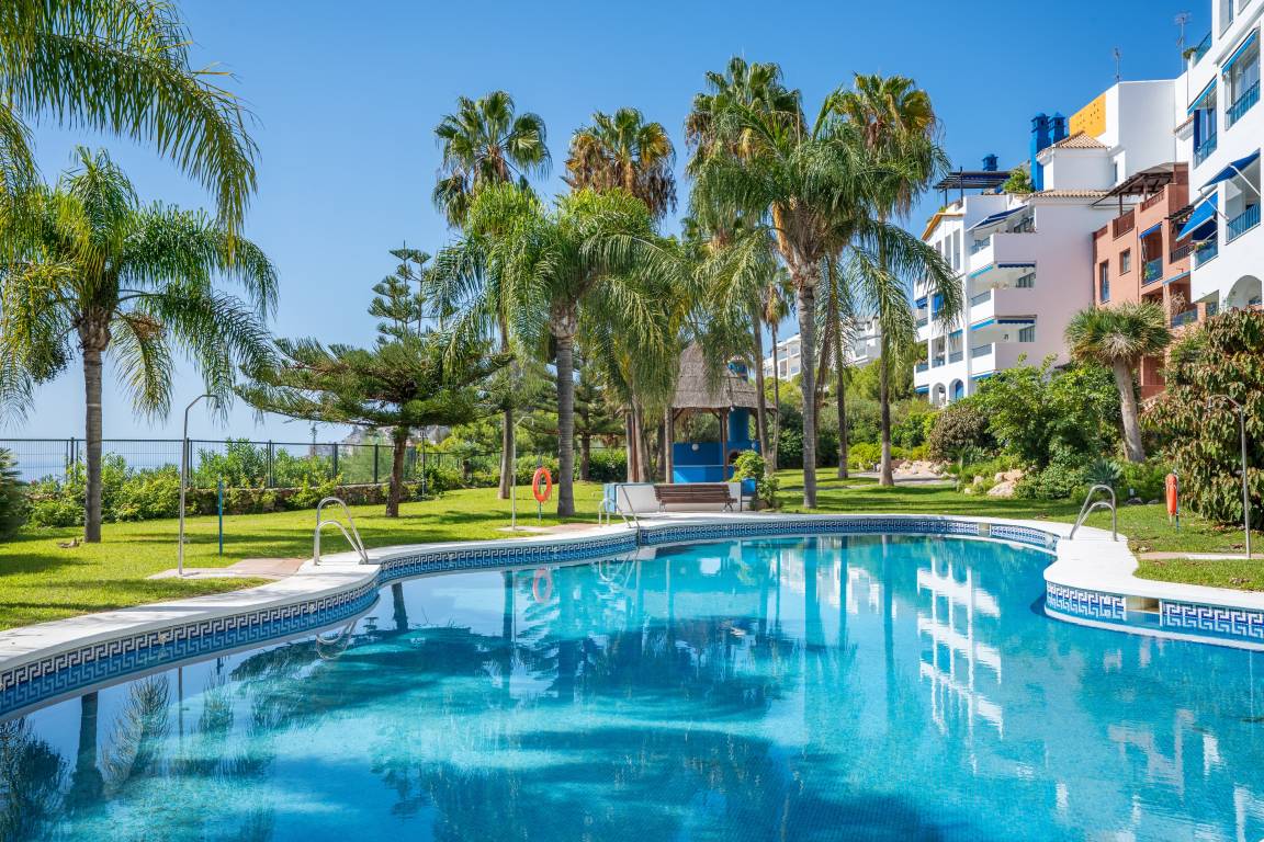 90 M² Apartamento ∙ 2 Habitaciones ∙ 4 Huéspedes - Salobreña