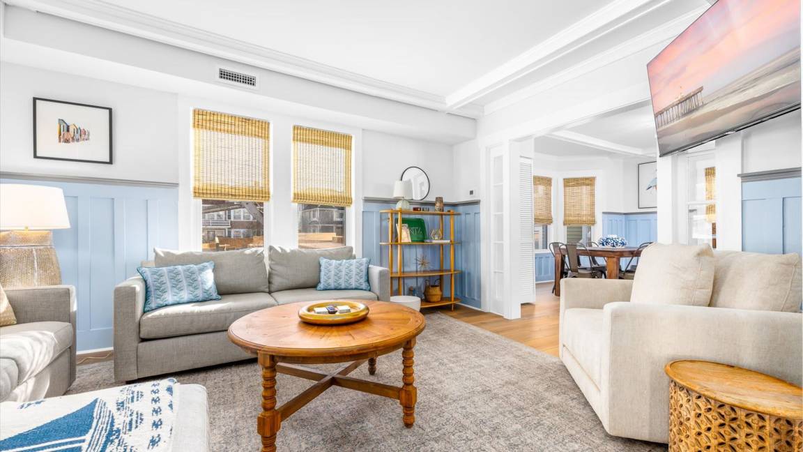 Apartment ∙ 5 Bedrooms ∙ 16 Guests - Ocean City, NJ