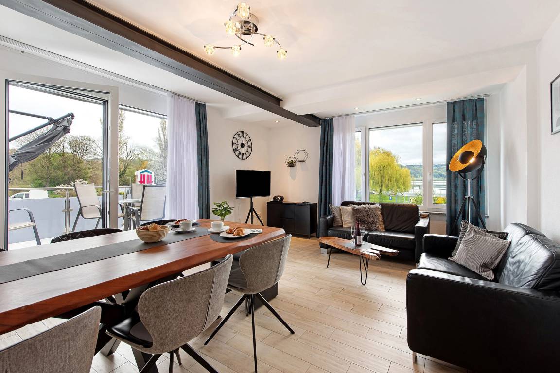 65 M² Ferienwohnung ∙ 2 Schlafzimmer ∙ 5 Gäste - Bodman-Ludwigshafen