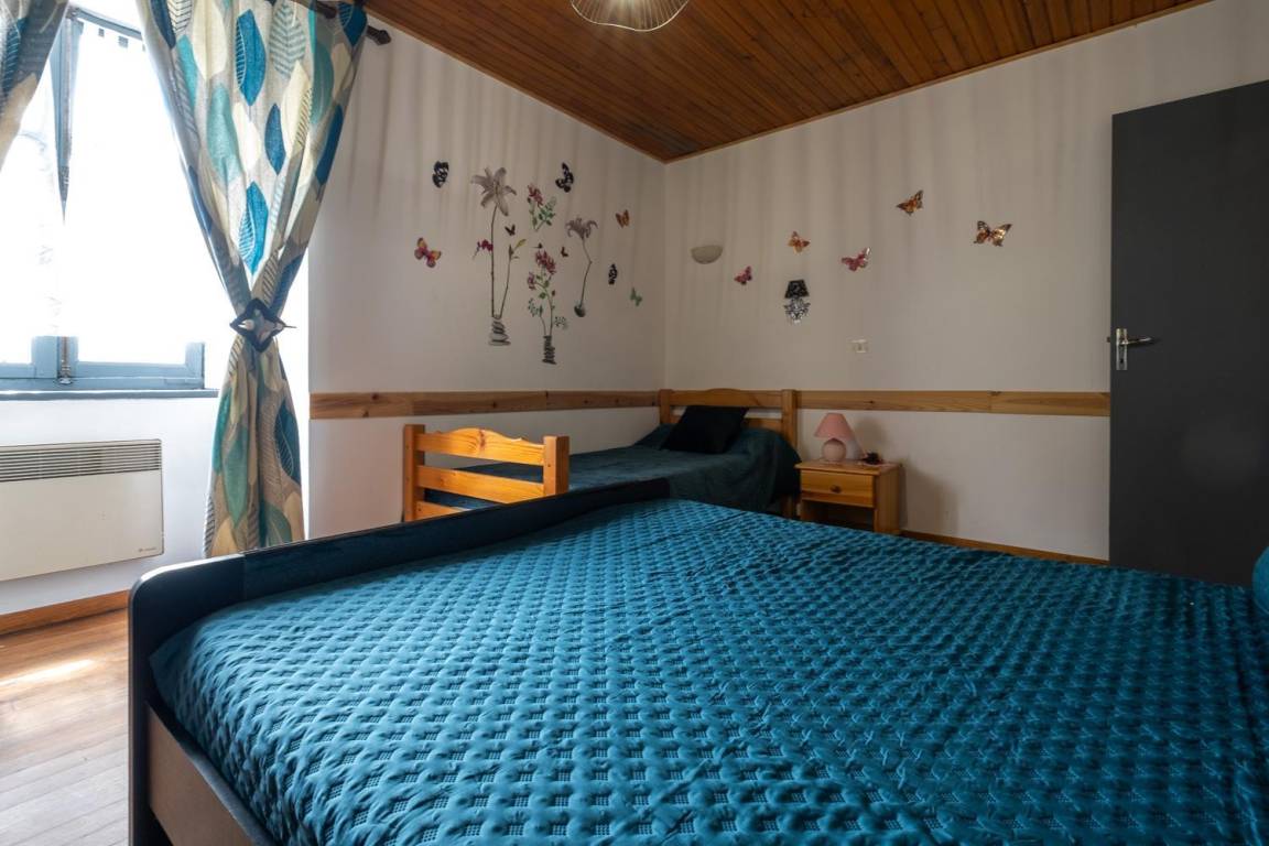 75 m² Gîte ∙ 2 Schlafzimmer ∙ 6 Gäste – Bild 10