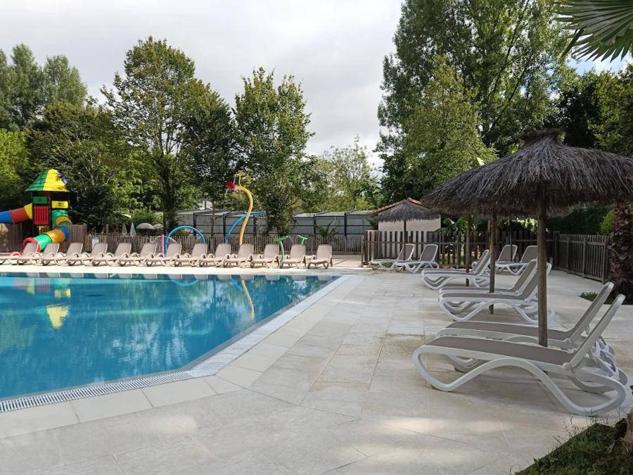 32 M² Mobil-home ∙ 2 Chambres ∙ 4 Personnes - Brantôme en Périgord