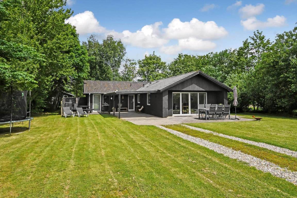 124 M² Ferienhaus ∙ 4 Schlafzimmer ∙ 6 Gäste - Nymindegab