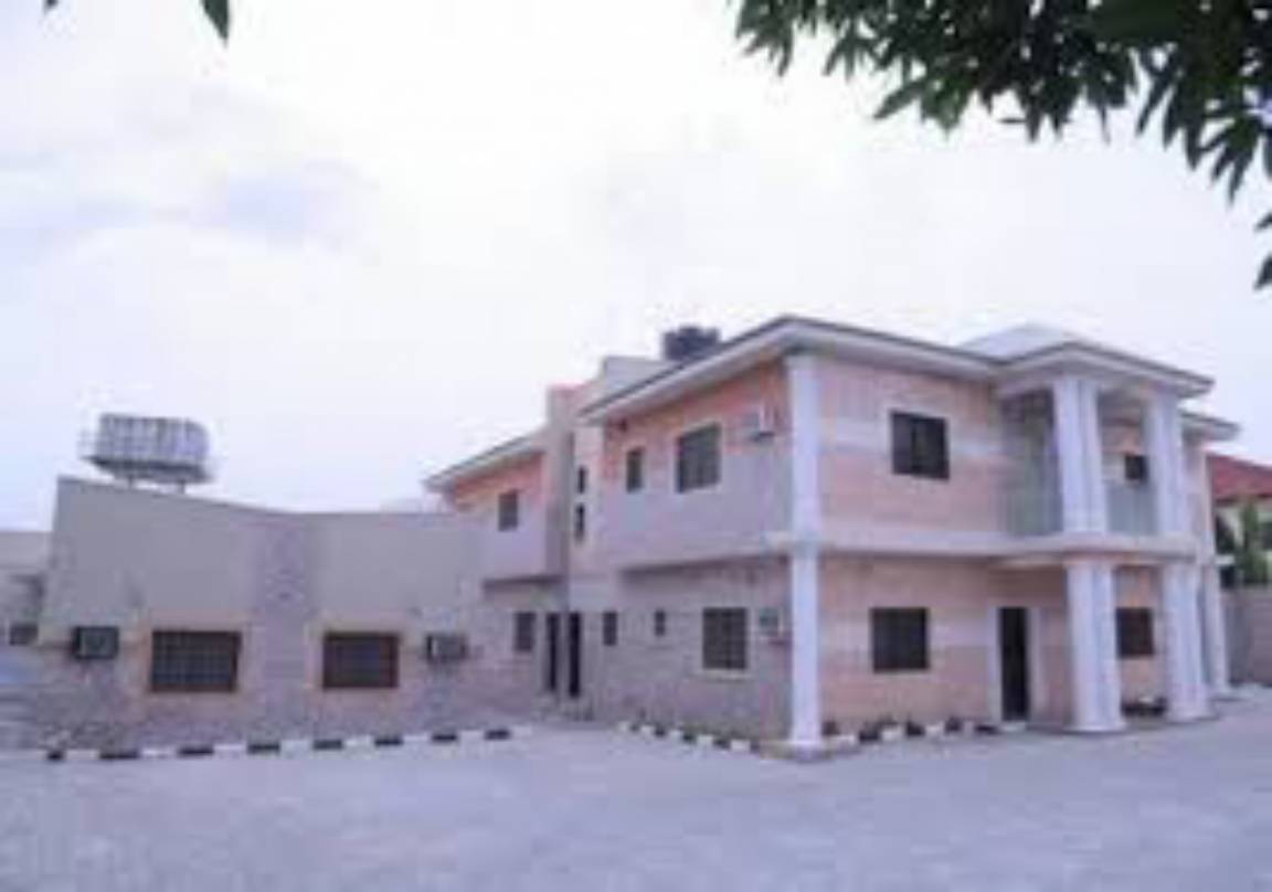 30 M² Privatzimmer ∙ 1 Schlafzimmer ∙ 2 Gäste - Abuja