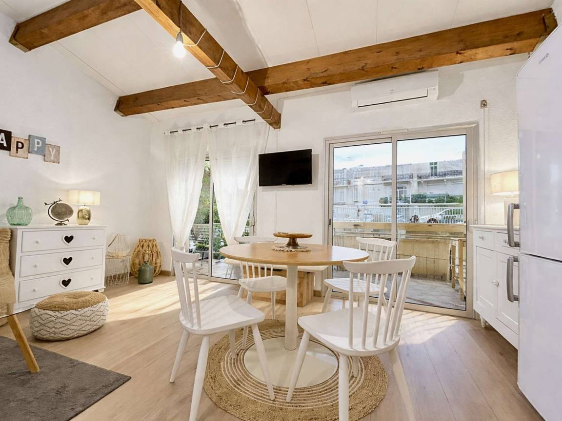 28 M² Appartement ∙ 1 Chambre ∙ 2 Personnes - Sainte-Maxime