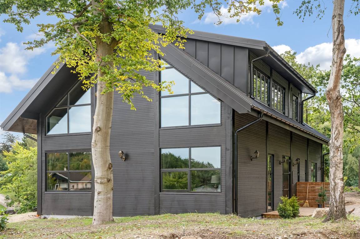 236 m&sup2; Ferienhaus 6 Schlafzimmer 14 G&auml;ste