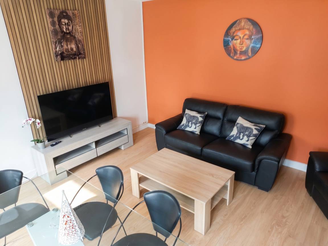 93 M² Maison De Vacances ∙ 3 Chambres ∙ 7 Personnes - Caudry