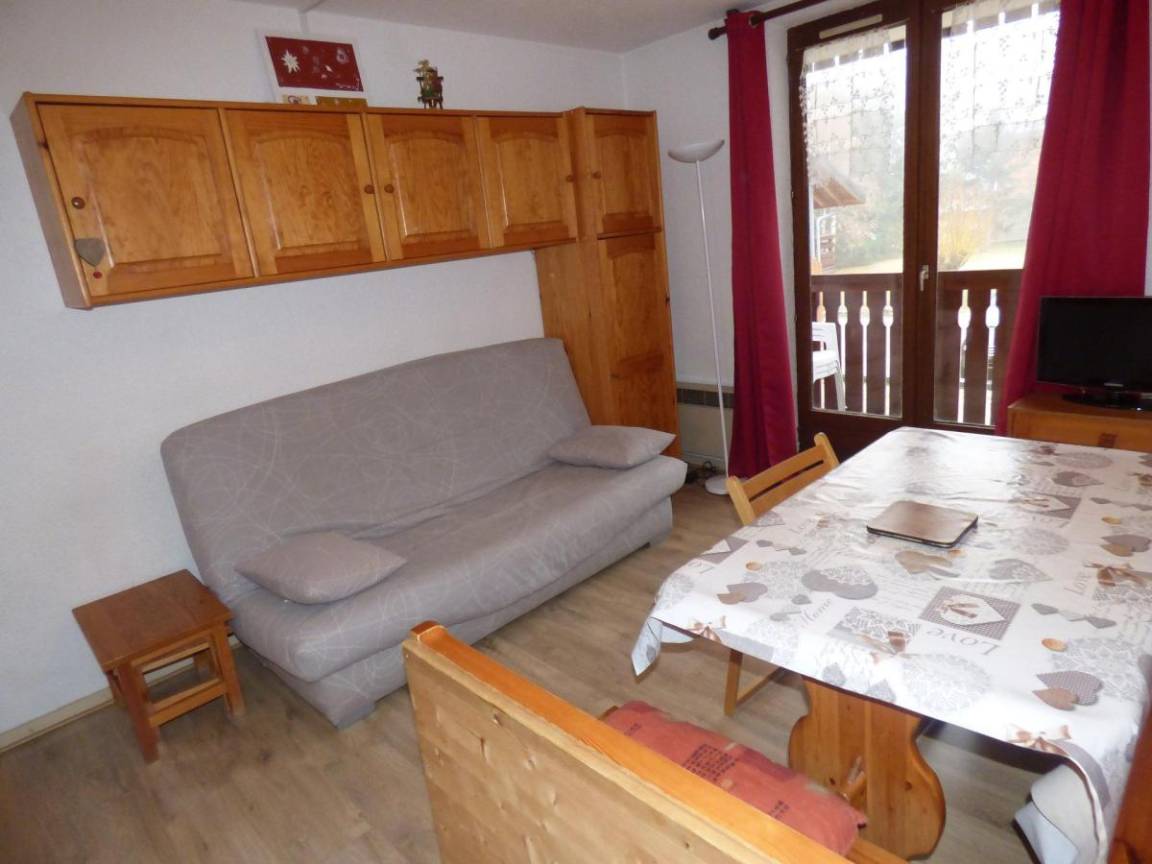 25 m&sup2; Studio 1 Schlafzimmer 3 G&auml;ste