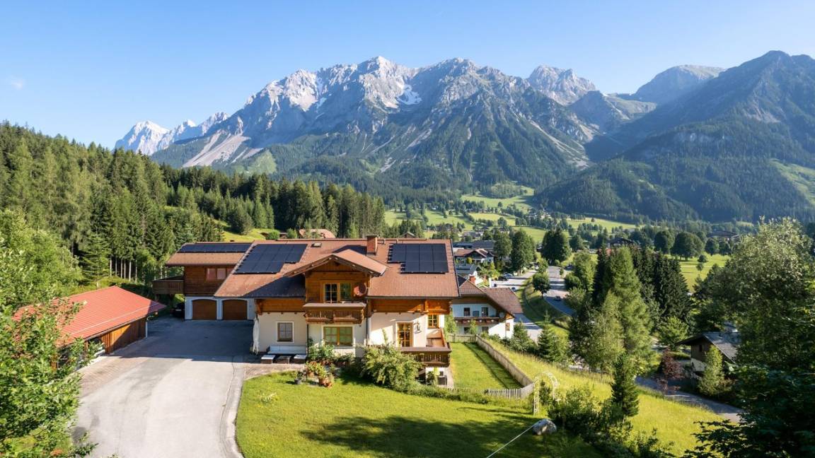 68 M² Apartment ∙ 2 Bedrooms ∙ 5 Guests - Schladming