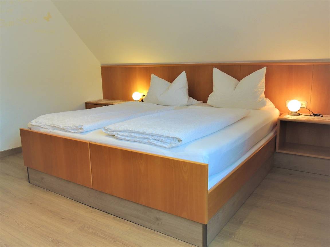 Ferienwohnung ∙ 1 Schlafzimmer ∙ 2 Gäste - Mellrichstadt