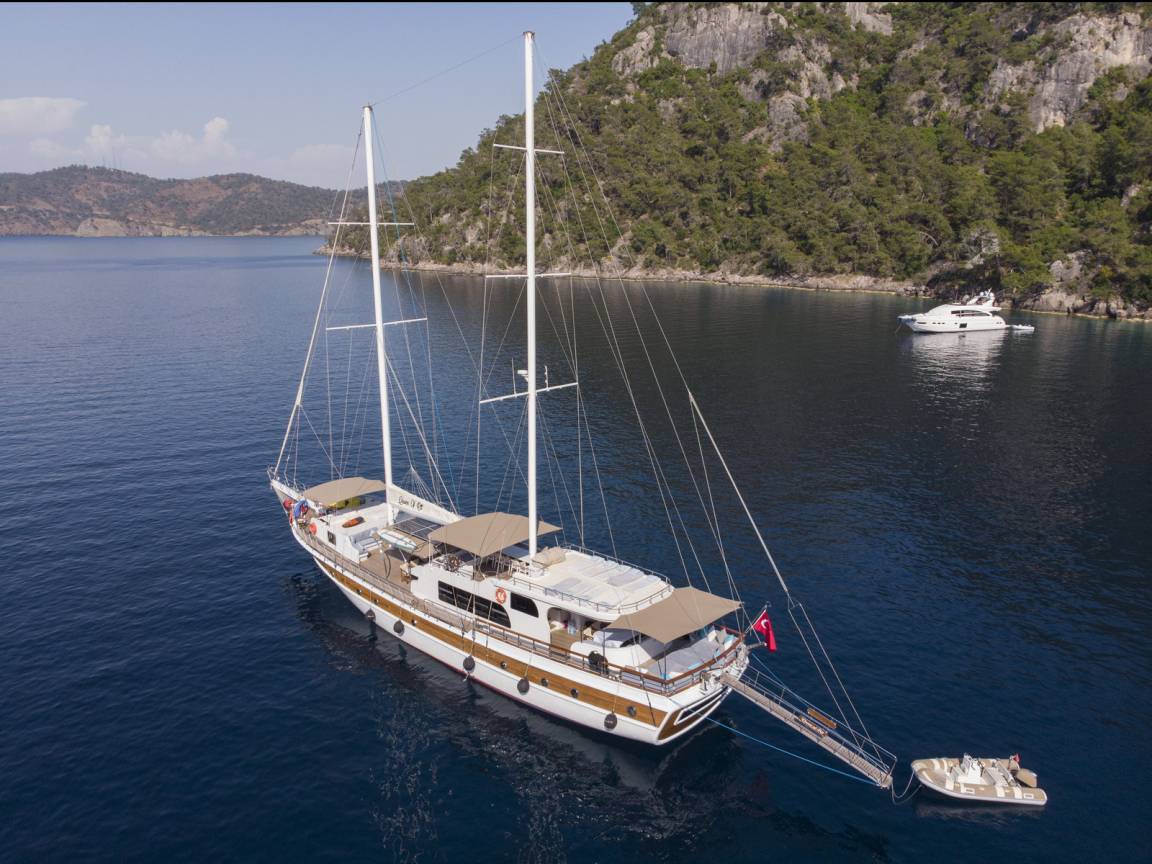32 M² Casa Flotante ∙ 8 Habitaciones ∙ 16 Huéspedes - Marmaris