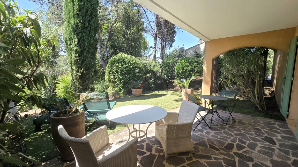 90 M² Maison De Vacances ∙ 2 Chambres ∙ 4 Personnes - La Motte