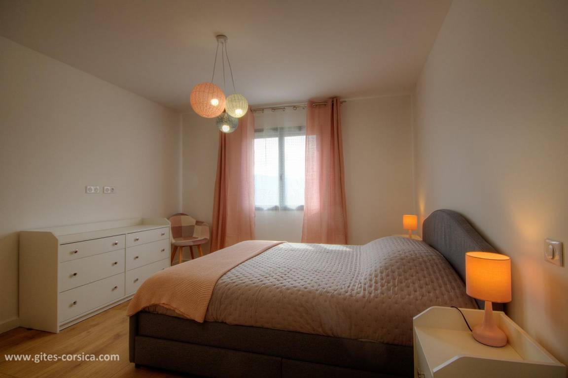 130 m² Gîte ∙ 3 Schlafzimmer ∙ 6 Gäste – Bild 17
