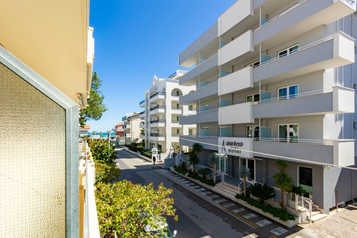 Apartment ∙ 2 Bedrooms ∙ 7 Guests - Tortoreto