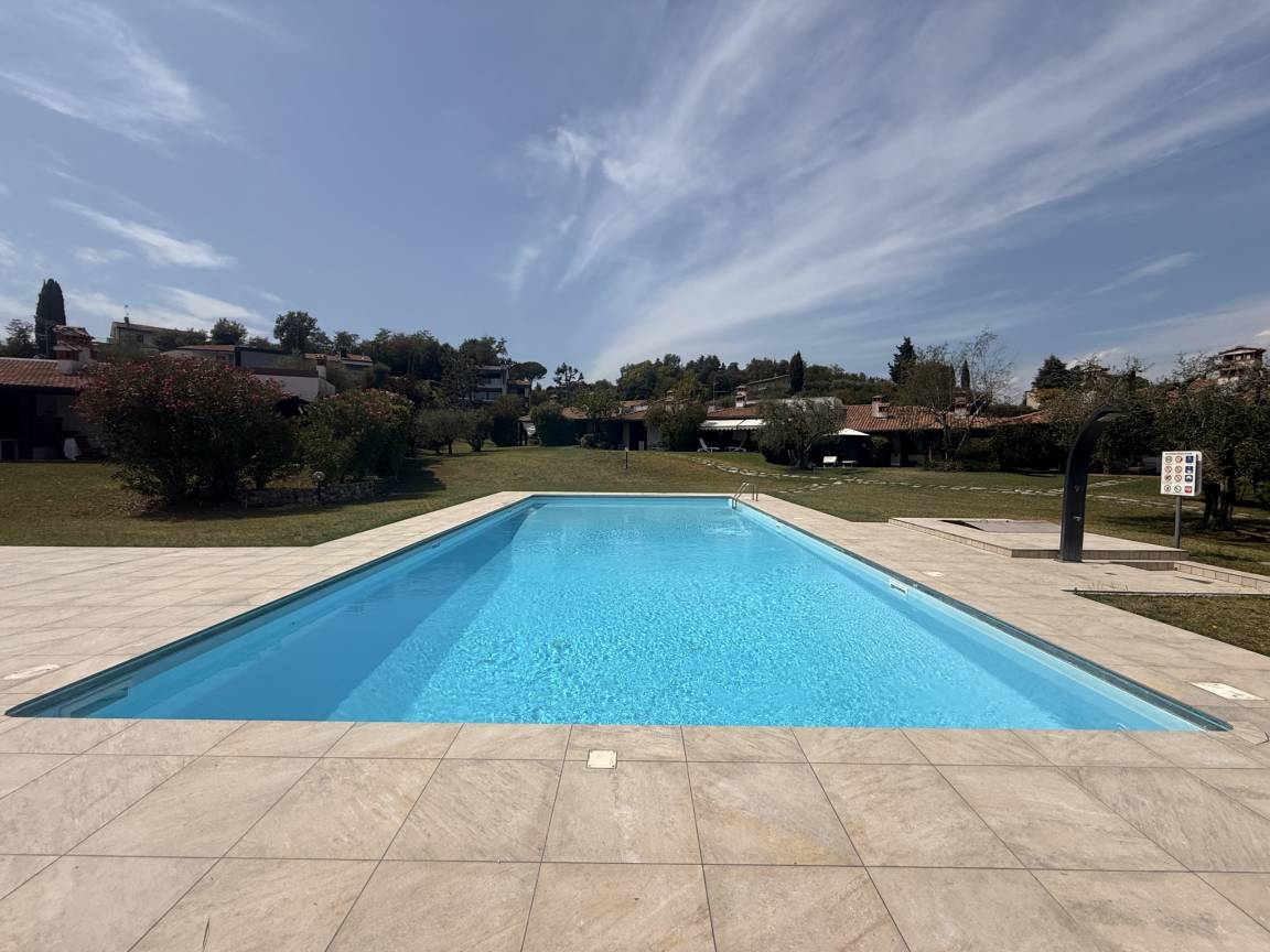 110 M² Chalet ∙ 3 Bedrooms ∙ 6 Guests - Lake Garda