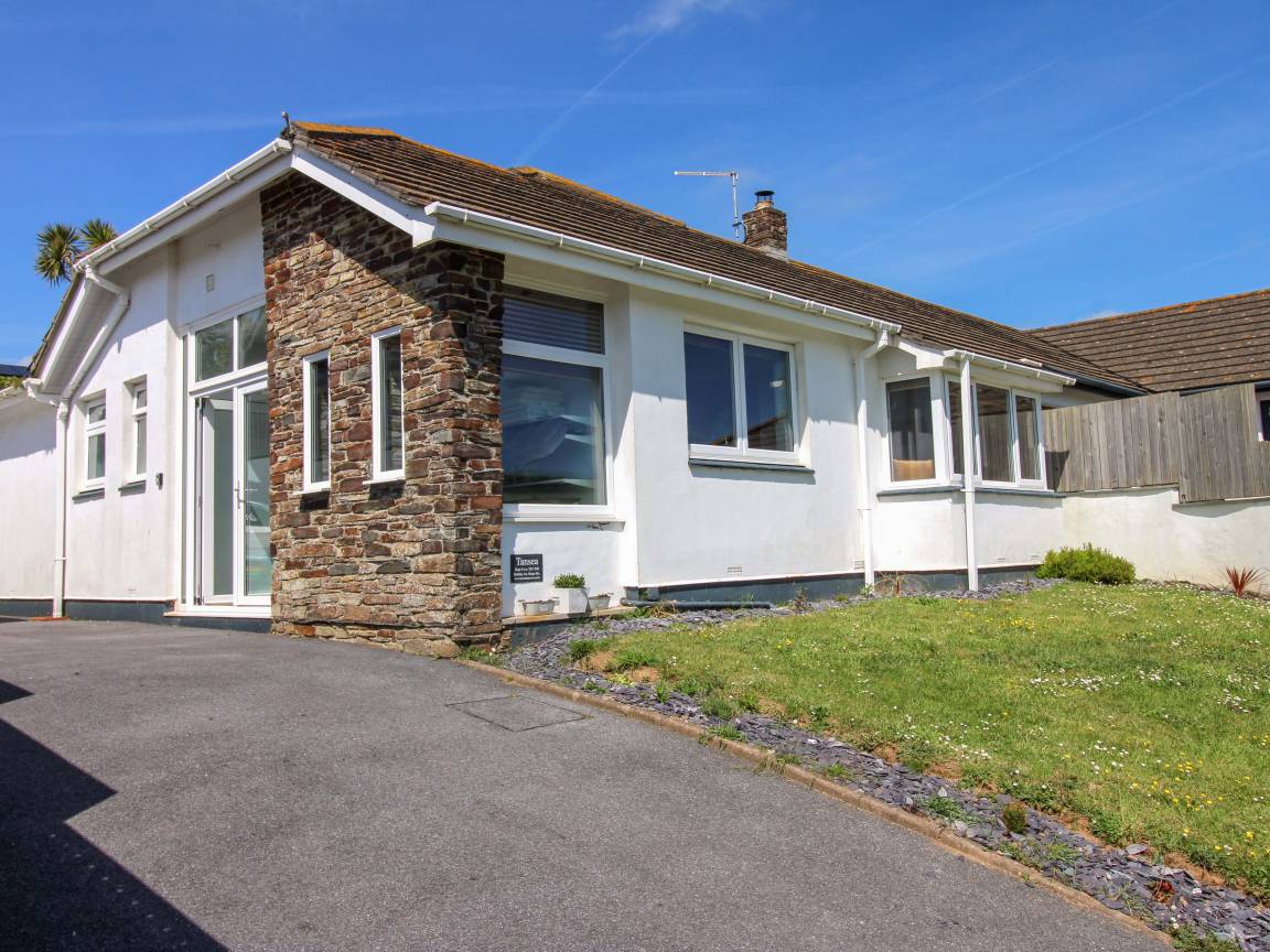 Cottage ∙ 3 Bedrooms ∙ 6 Guests - Bigbury-on-Sea