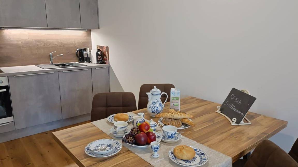 67 M² Ferienwohnung ∙ 1 Schlafzimmer ∙ 4 Gäste - Faaker See
