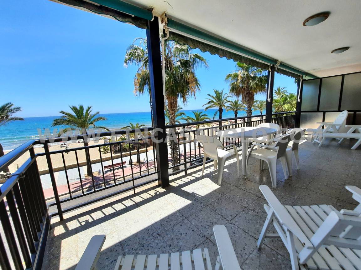 80 M² Apartamento ∙ 3 Habitaciones ∙ 7 Huéspedes - Tarragona