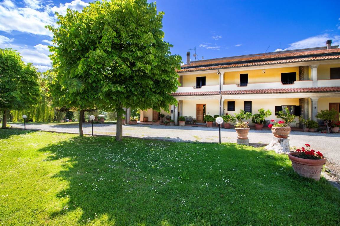 140 m&sup2; Villa 3 Schlafzimmer 7 G&auml;ste