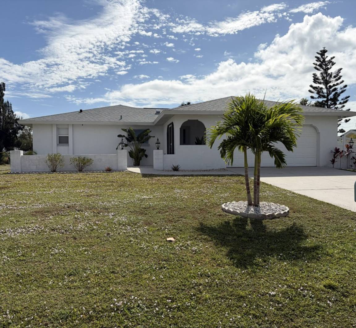 125 M² House ∙ 2 Bedrooms ∙ 6 Guests - Englewood, FL