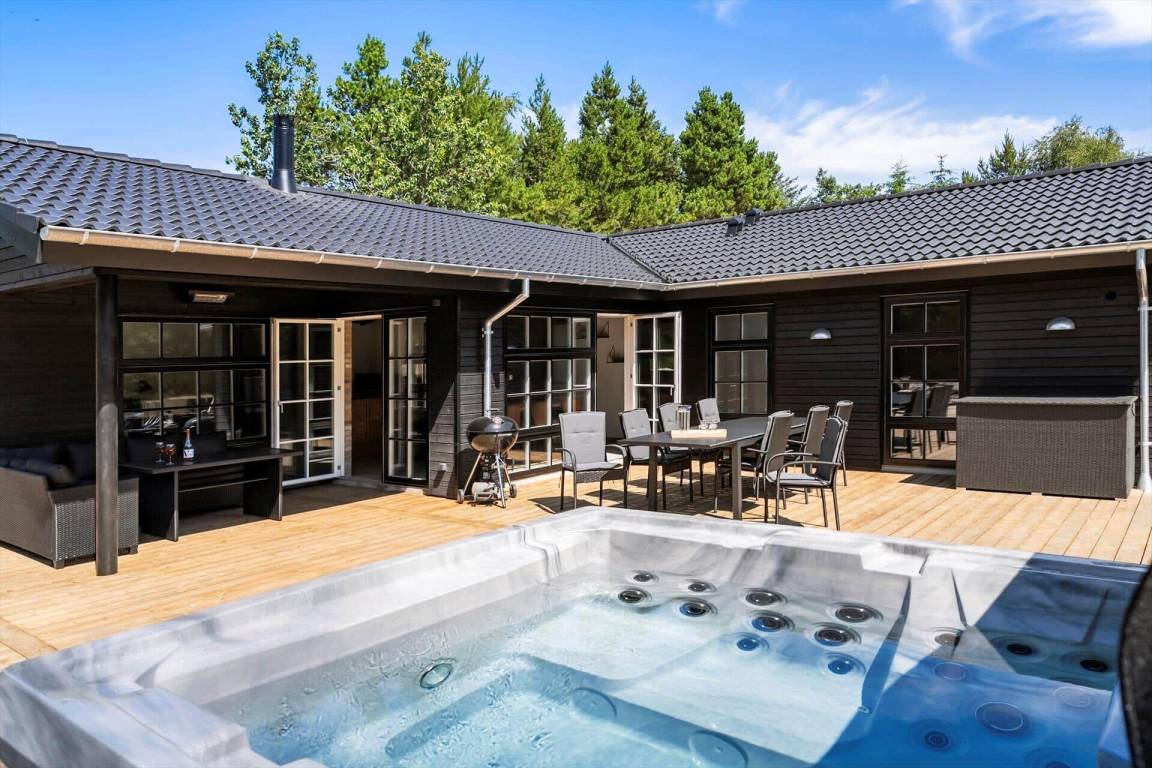 138 M² Maison De Vacances ∙ 4 Chambres ∙ 8 Personnes - Blåvand