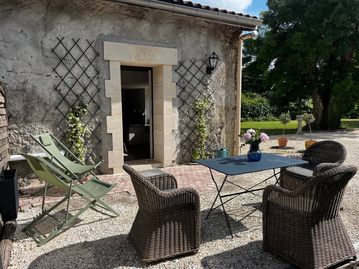 50 M² House ∙ 1 Bedroom ∙ 4 Guests - Bordeaux
