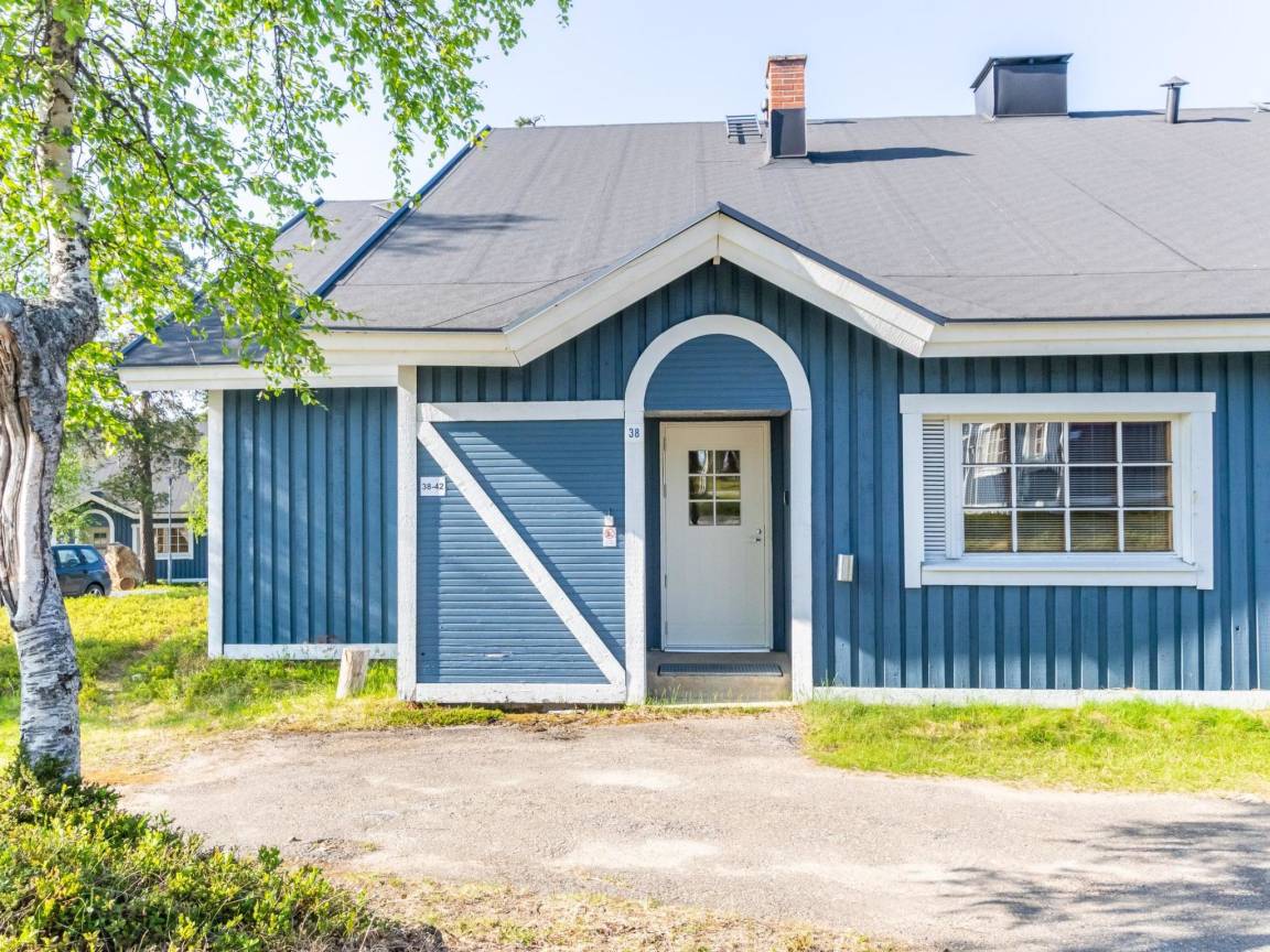 50 M² House ∙ 2 Bedrooms ∙ 6 Guests 2