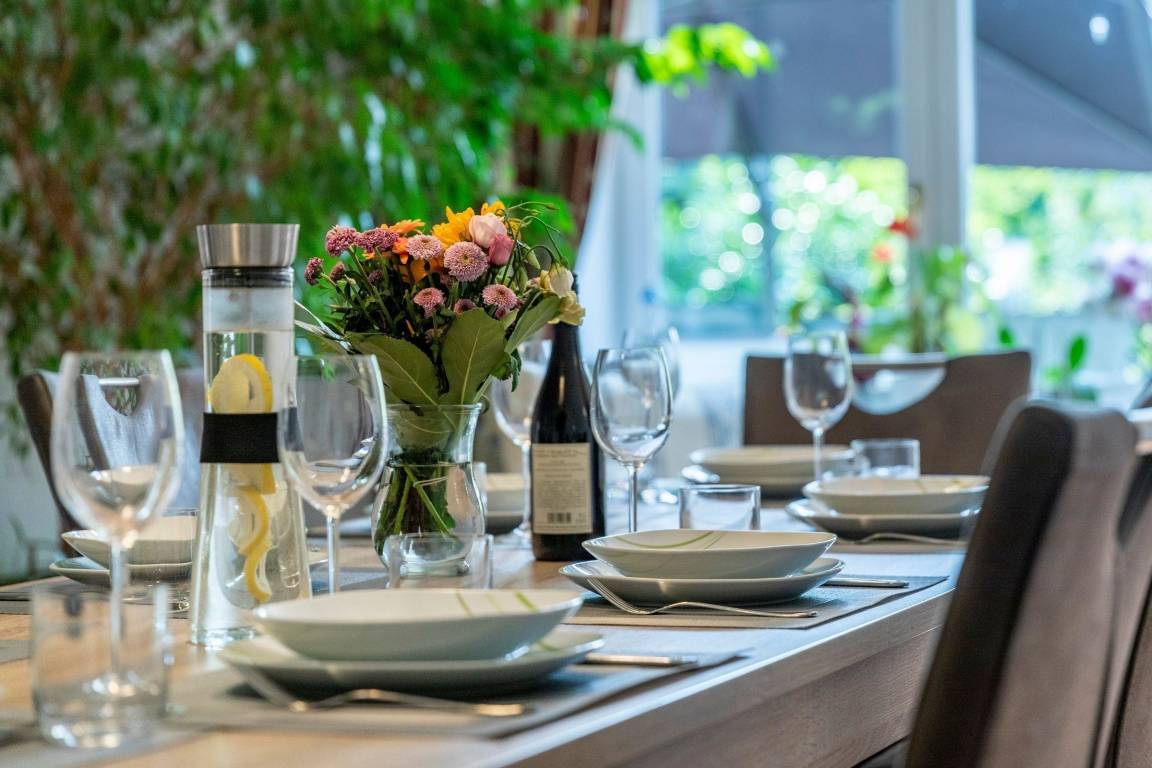 229 m² Ferienhaus ∙ 6 Schlafzimmer ∙ 10 Gäste – Bild 12