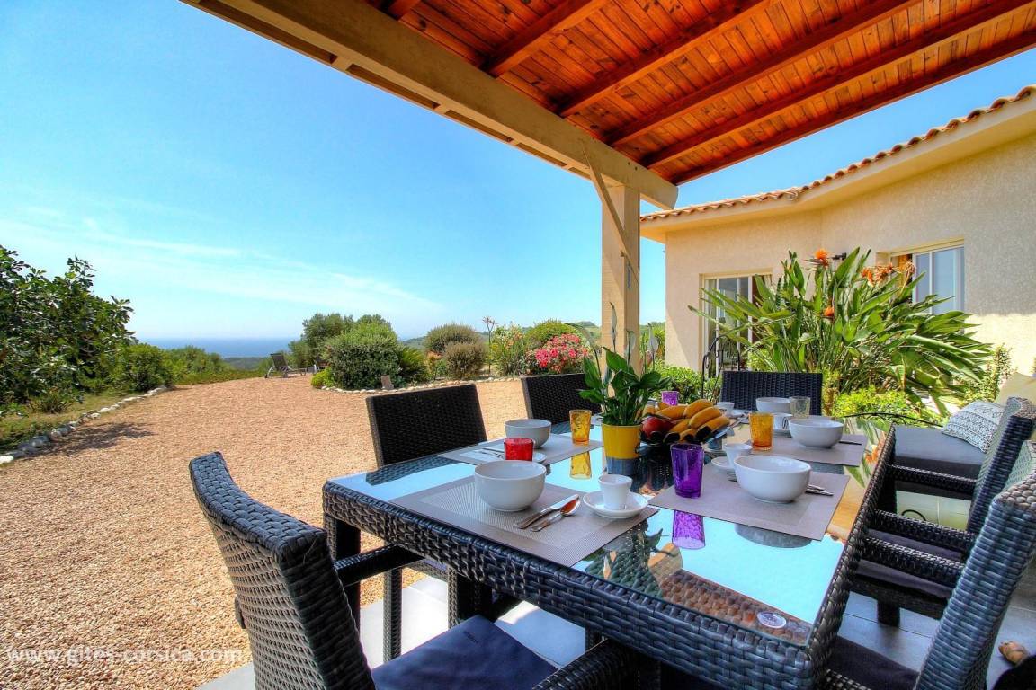 140 m&sup2; G&icirc;te 3 Schlafzimmer 6 G&auml;ste