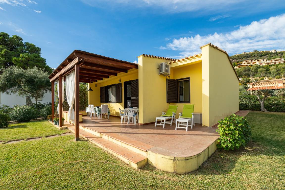 80 M² Casa ∙ 3 Habitaciones ∙ 5 Huéspedes - Castiadas