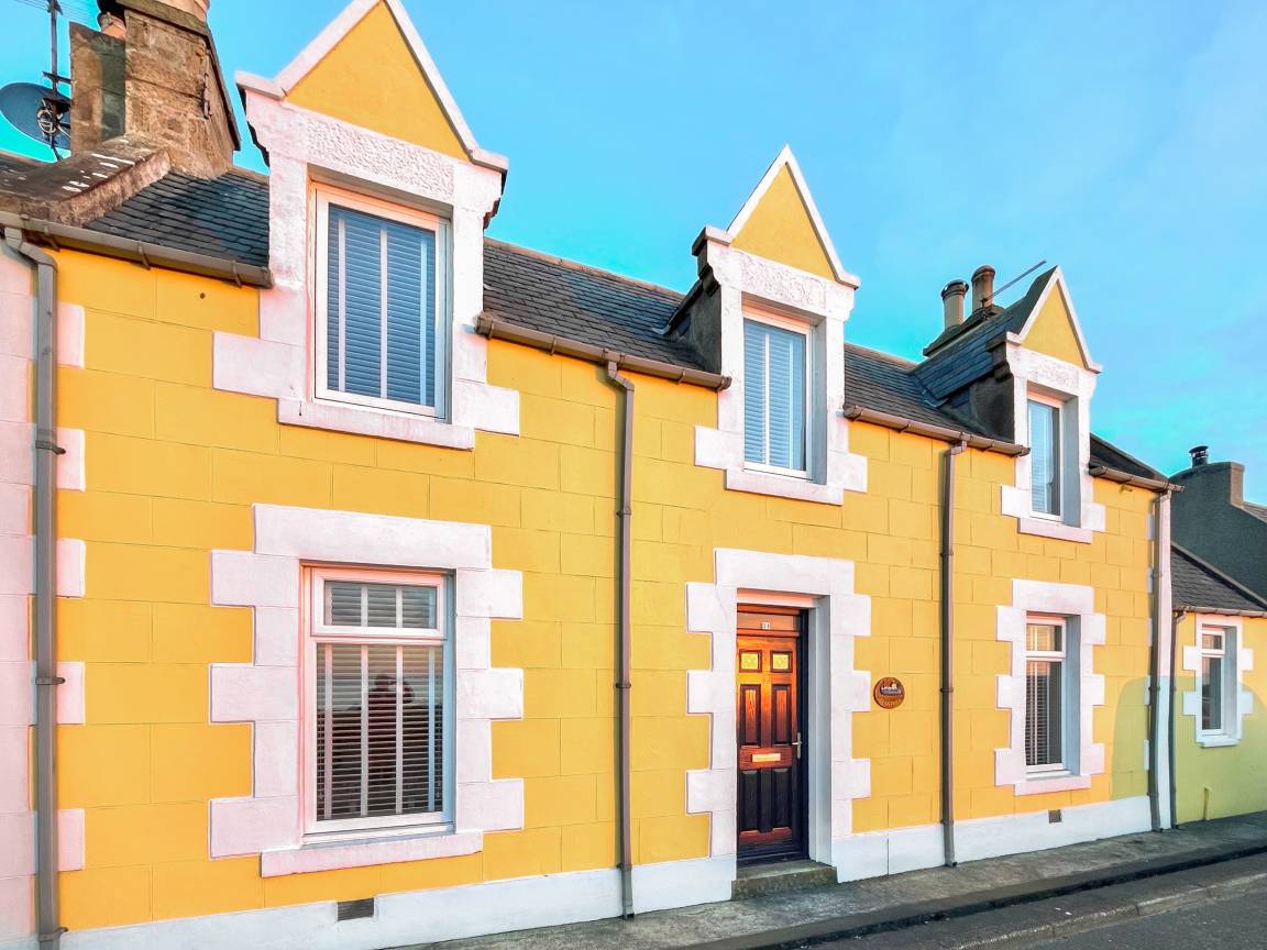 Cottage ∙ 3 Bedrooms ∙ 6 Guests - Cullen