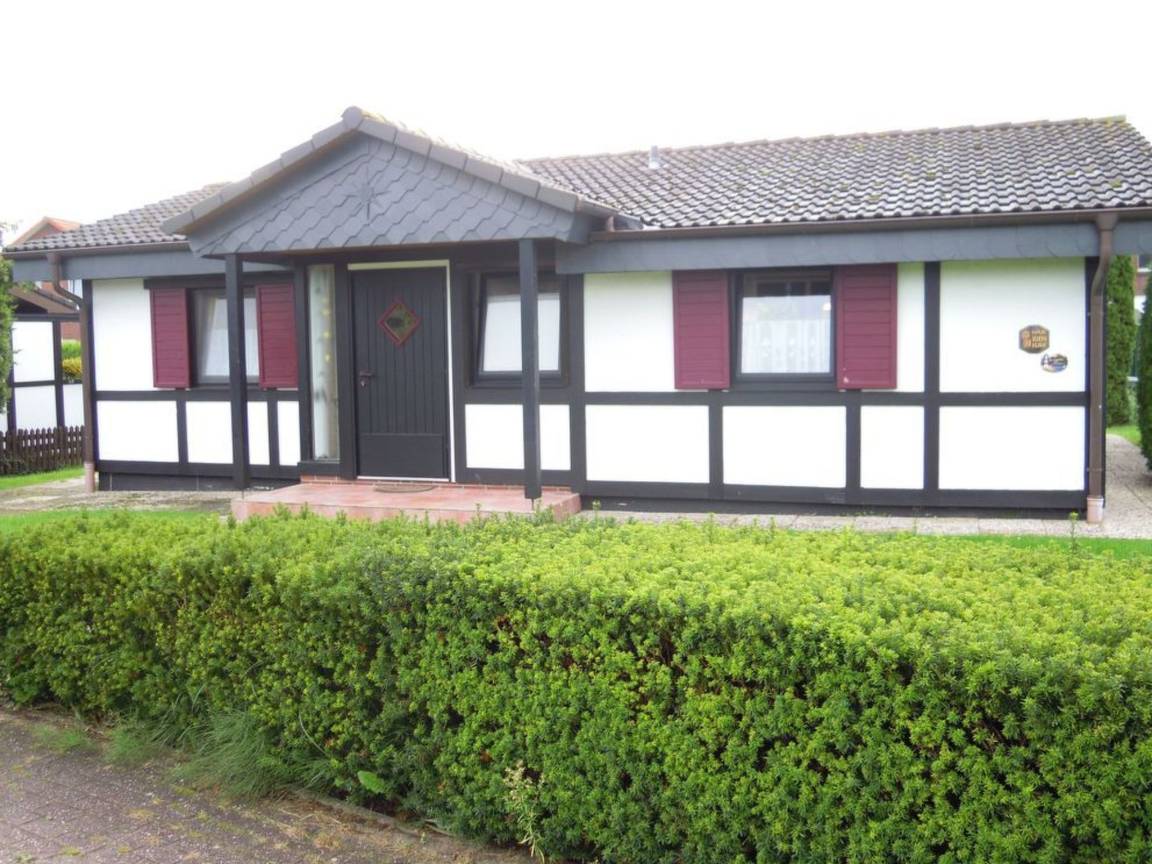 64 M² Ferienhaus ∙ 2 Schlafzimmer ∙ 4 Gäste - Butjadingen