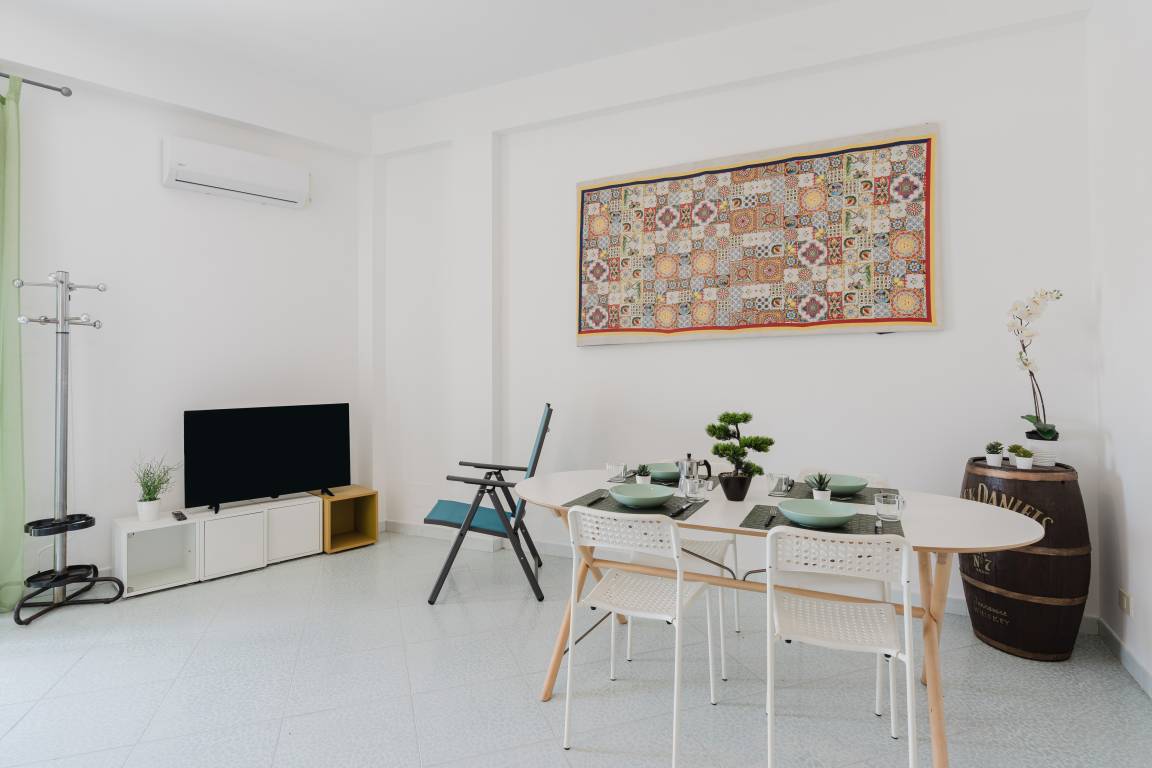 75 M² Appartamento Vacanza ∙ 2 Camere Da Letto ∙ 4 Ospiti - Castelvetrano