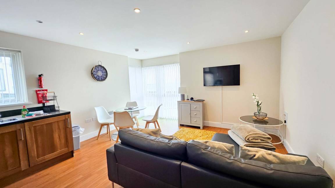 60 M² Apartment ∙ 1 Bedroom ∙ 2 Guests - Swansea