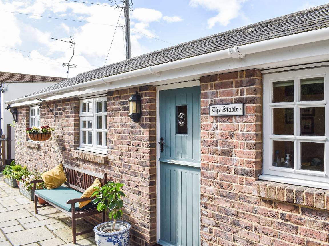 Cottage ∙ 2 Bedrooms ∙ 4 Guests - Lulworth Cove