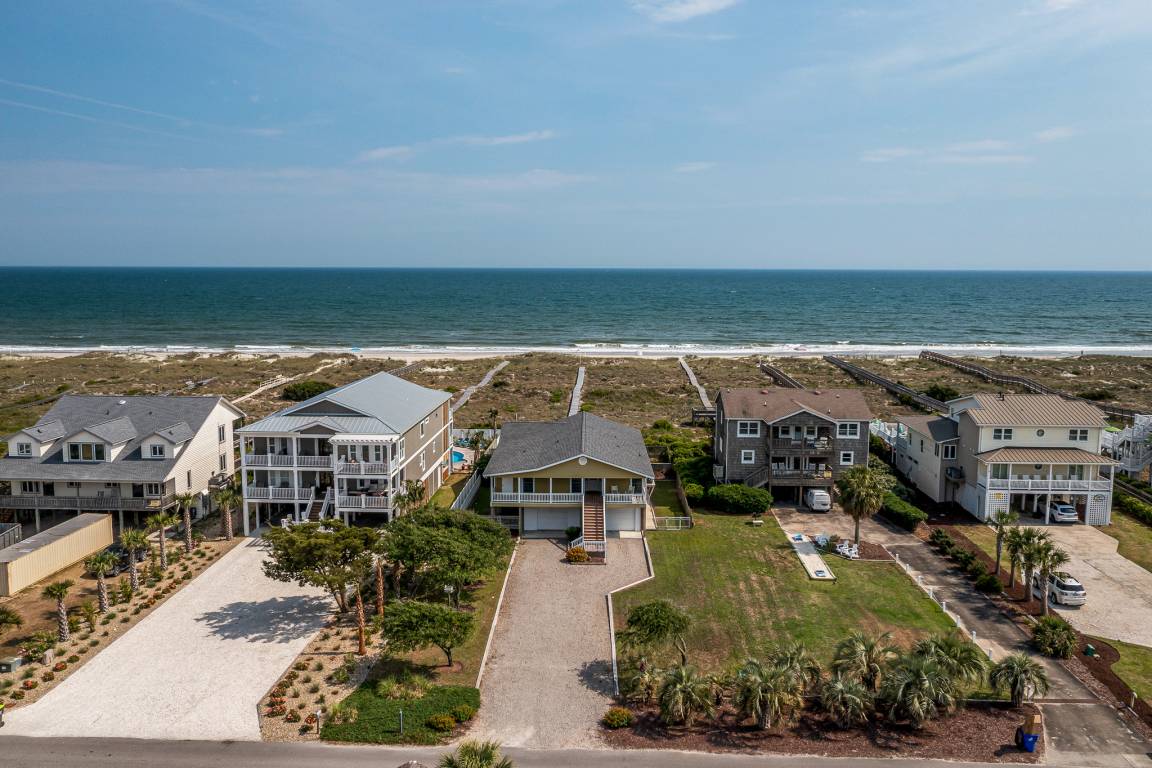 199 M² House ∙ 4 Bedrooms ∙ 8 Guests - Ocean Isle Beach, NC